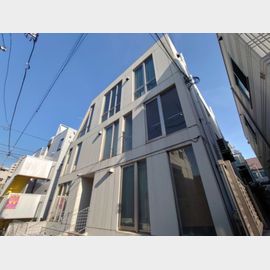 新大久保駅より徒歩10分 地下1階 築17年6ヶ月の賃貸物件