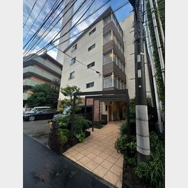 池袋駅より徒歩6分 5階 築49年7ヶ月の賃貸物件