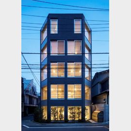 高田馬場駅より徒歩9分 築9年4ヶ月 5階建の賃貸物件