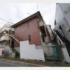 フラット泉 1階 築36年11ヶ月の賃貸物件