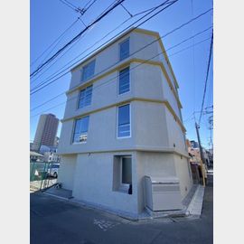 若松河田駅より徒歩8分 築1年11ヶ月 4階建の賃貸物件