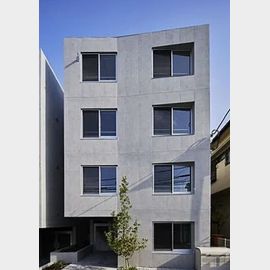 新大塚駅より徒歩10分 築4年10ヶ月 4階建の賃貸物件