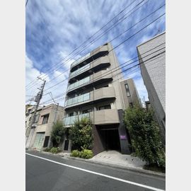 東新宿駅より徒歩4分 2階 築8年1ヶ月の賃貸物件