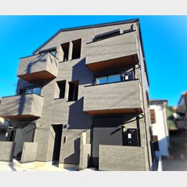 高島平駅より徒歩15分 新築 3階建の賃貸物件