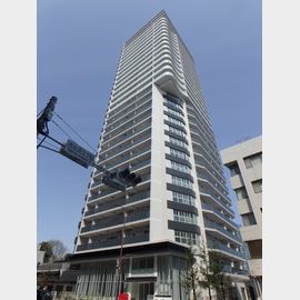 池袋駅より徒歩5分 18階 築2年の賃貸物件