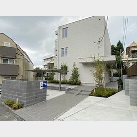 ＨｏｕｓｅｋｕｌＩＳー２ 3階 築5年4ヶ月の賃貸物件