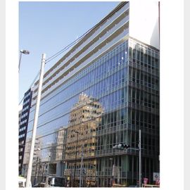 東新宿駅より徒歩3分 10階 築15年8ヶ月の賃貸物件