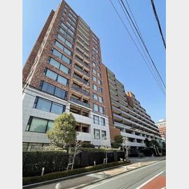 雑司が谷駅より徒歩4分 築18年1ヶ月 18階建の賃貸物件