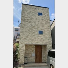 東長崎駅より徒歩3分 築5年8ヶ月 2階建の賃貸物件