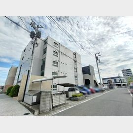 パインズ美園の賃貸物件