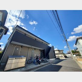 岩槻駅より徒歩10分 築9年7ヶ月 2階建の賃貸物件