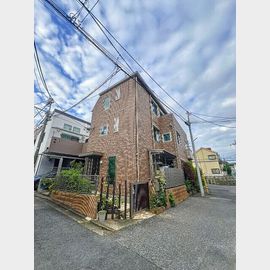 サンクレスト 2階 築8年8ヶ月の賃貸物件