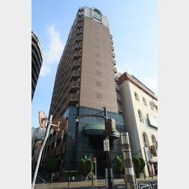 池袋駅より徒歩5分 13階 築19年9ヶ月の賃貸物件