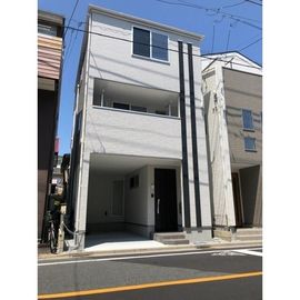 千川駅より徒歩12分 築3年5ヶ月の賃貸物件