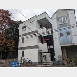練馬駅より徒歩10分 2階 築8年8ヶ月の賃貸物件