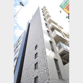 地下鉄赤塚駅より徒歩1分 築19年8ヶ月 9階建の賃貸物件