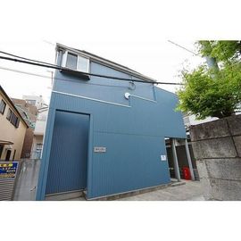スリーワン 1階 築18年2ヶ月の賃貸物件