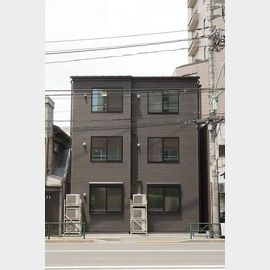 駒込駅より徒歩9分 築10年6ヶ月 3階建の賃貸物件