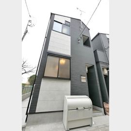 西高島平駅より徒歩10分 築4年 2階建の賃貸物件