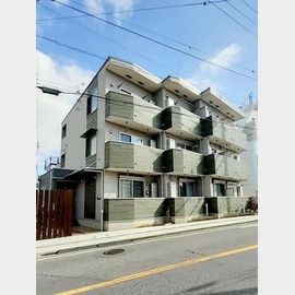 成増駅より徒歩8分 築5年8ヶ月 3階建の賃貸物件