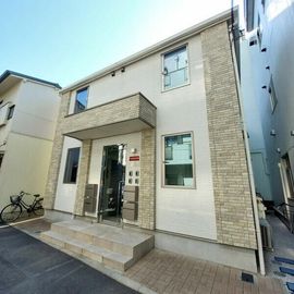 早稲田駅より徒歩5分 築9年6ヶ月 2階建の賃貸物件