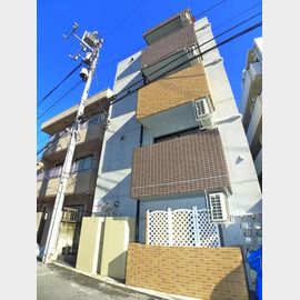 北千住駅より徒歩4分 築7年2ヶ月 4階建の賃貸物件