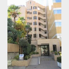 護国寺駅より徒歩23分 1階 築34年1ヶ月の賃貸物件