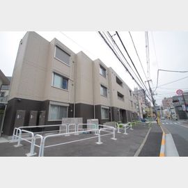 ヴィヴィアン 2階 築6年11ヶ月の賃貸物件