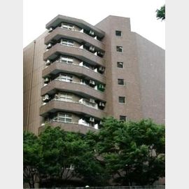 都庁前駅より徒歩7分 5階 築45年11ヶ月の賃貸物件