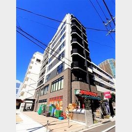 新宿駅より徒歩12分 3階 築2年10ヶ月の賃貸物件