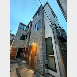 KingHouse新宿御苑 2階 築9年9ヶ月の賃貸物件