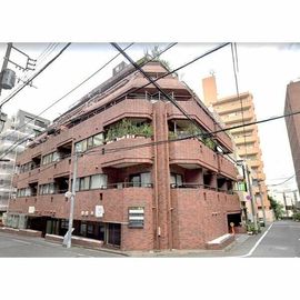 新宿御苑前駅より徒歩5分 3階 築41年4ヶ月の賃貸物件