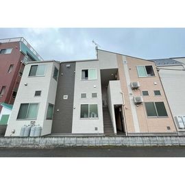 北綾瀬駅より徒歩9分 築6年10ヶ月 2階建の賃貸物件