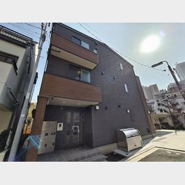 大塚駅より徒歩8分 築1年11ヶ月 3階建の賃貸物件