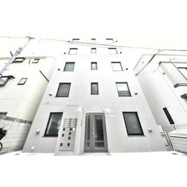 北千住駅より徒歩10分 1階 築4年1ヶ月の賃貸物件