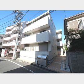 池袋駅より徒歩10分 3階 築7年7ヶ月の賃貸物件