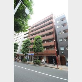 新宿御苑前駅より徒歩2分 7階 築43年1ヶ月の賃貸物件