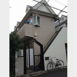 地下鉄成増駅より徒歩5分 2階 築37年10ヶ月の賃貸物件