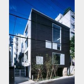 春日駅より徒歩2分 地下1階 築18年7ヶ月の賃貸物件