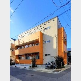 ロイ 3階 築5年8ヶ月の賃貸物件