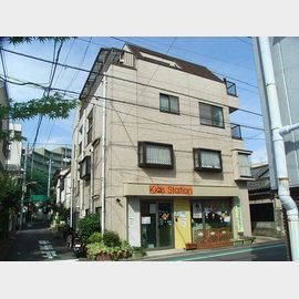 アーバンコート西日暮里 3階 築39年の賃貸物件