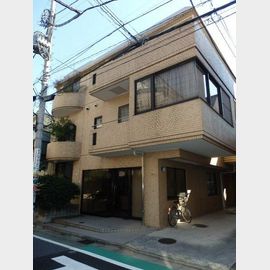 千駄木駅より徒歩5分 3階 築40年7ヶ月の賃貸物件