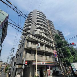東大前駅より徒歩3分 11階 築23年3ヶ月の賃貸物件