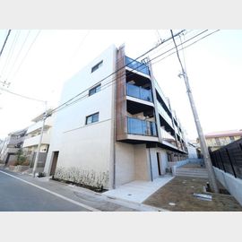 都立家政駅より徒歩7分 築3年7ヶ月 4階建の賃貸物件