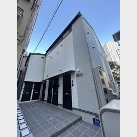 西新宿五丁目駅より徒歩3分 築5年8ヶ月 2階建の賃貸物件