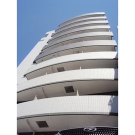 ラルジュマノワール 7階 築17年2ヶ月の賃貸物件
