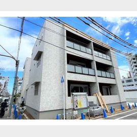 Wisteriaおおやま 3階 築2年11ヶ月の賃貸物件