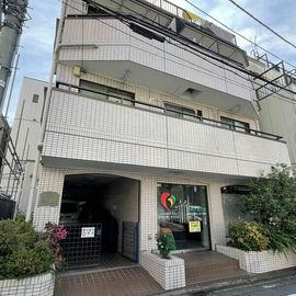 代々木駅より徒歩4分 3階 築38年4ヶ月の賃貸物件