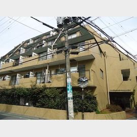 駒込駅より徒歩6分 4階 築44年の賃貸物件