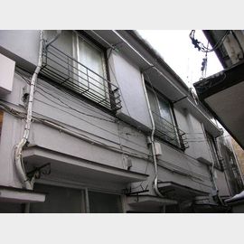 東新宿駅より徒歩6分 2階 築63年7ヶ月の賃貸物件
